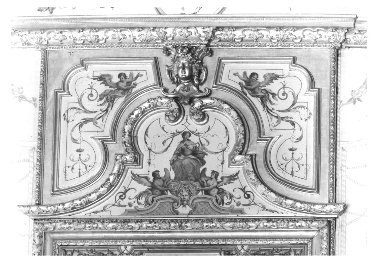 figura allegorica femminile (sovrapporta, opera isolata) di Fariano Giovanni Francesco (secondo quarto sec. XVIII)
