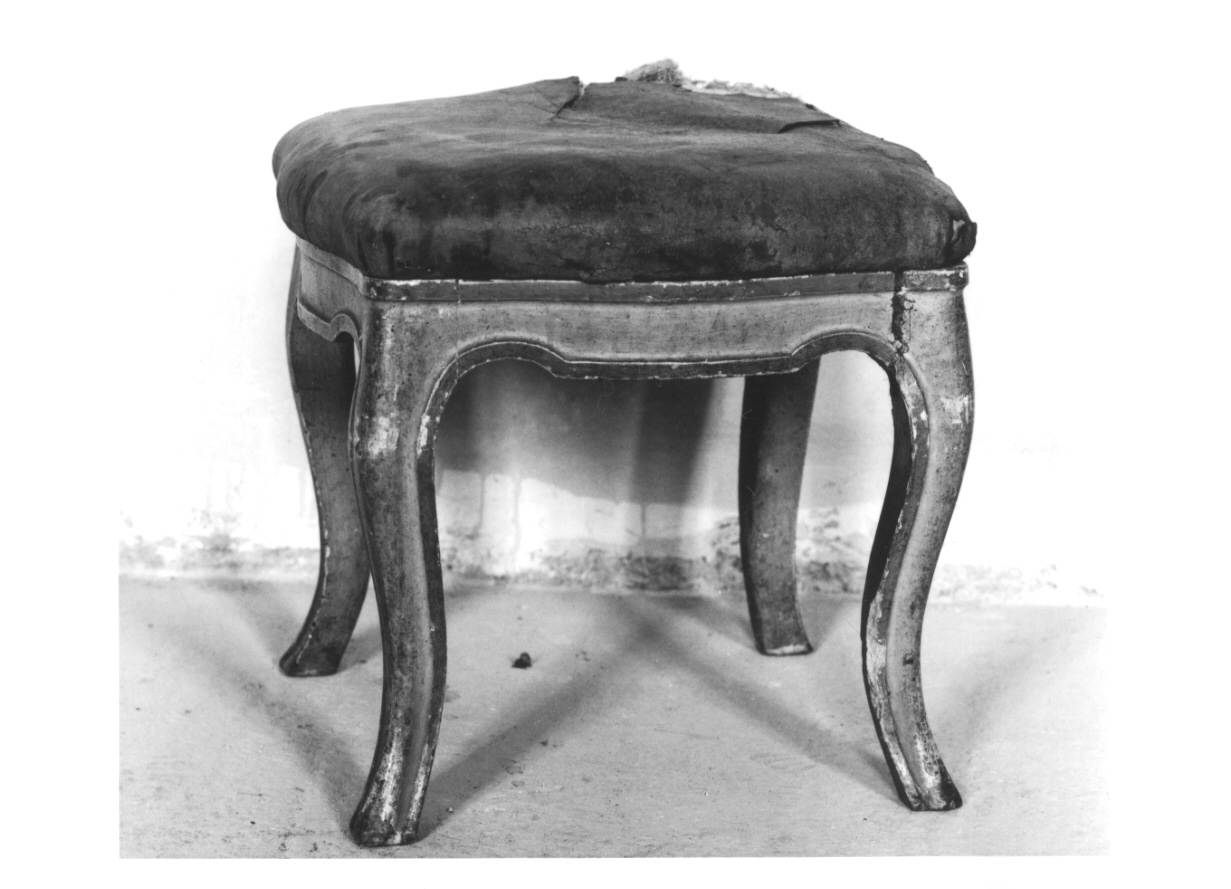 sgabello, opera isolata - ambito piemontese (seconda metà sec. XVIII)