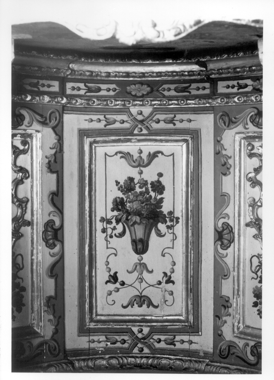 VASO CON FIORI (elemento decorativo, elemento d'insieme) di Fariano Giovanni Francesco - ambito piemontese (prima metà sec. XVIII)