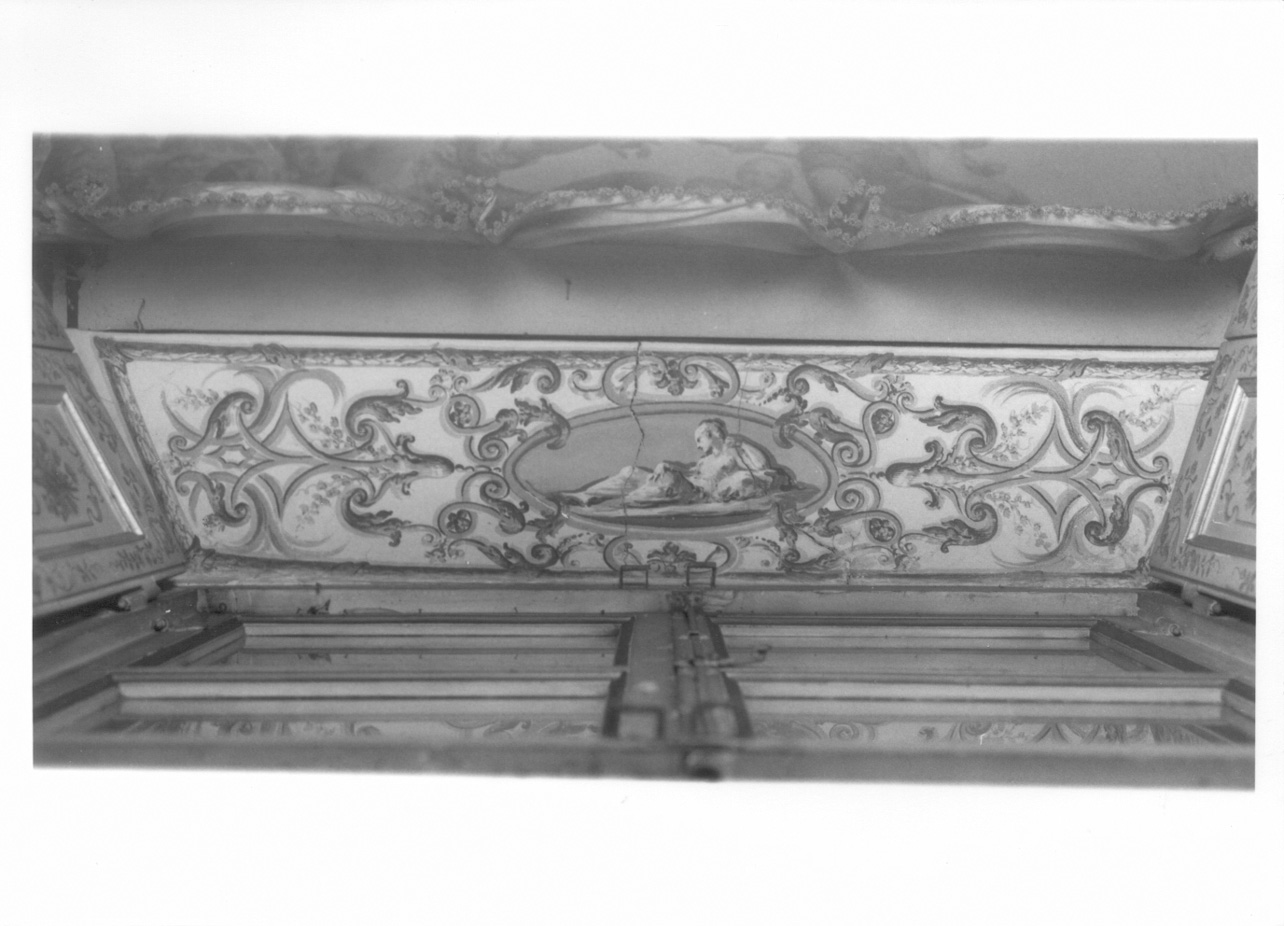 FIGURA FEMMINILE (decorazione pittorica, opera isolata) di Fariano Giovanni Francesco (attribuito) (secondo quarto sec. XVIII)