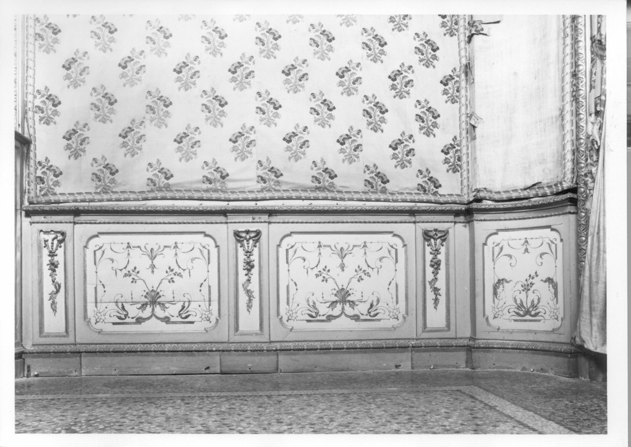 GROTTESCHE (zoccolo, insieme) di Pozzo Giovanni Pietro (attribuito), Pozzo Pietro Antonio (attribuito) (terzo quarto sec. XVIII)