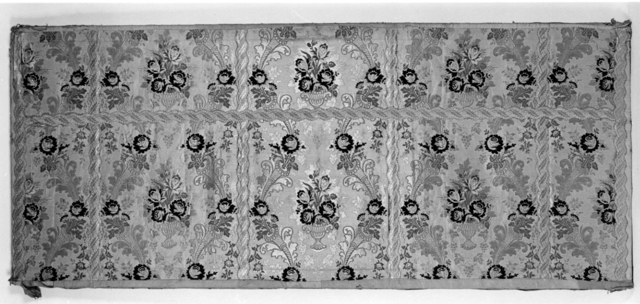 paliotto, opera isolata - manifattura Italia settentrionale (primo quarto sec. XX)