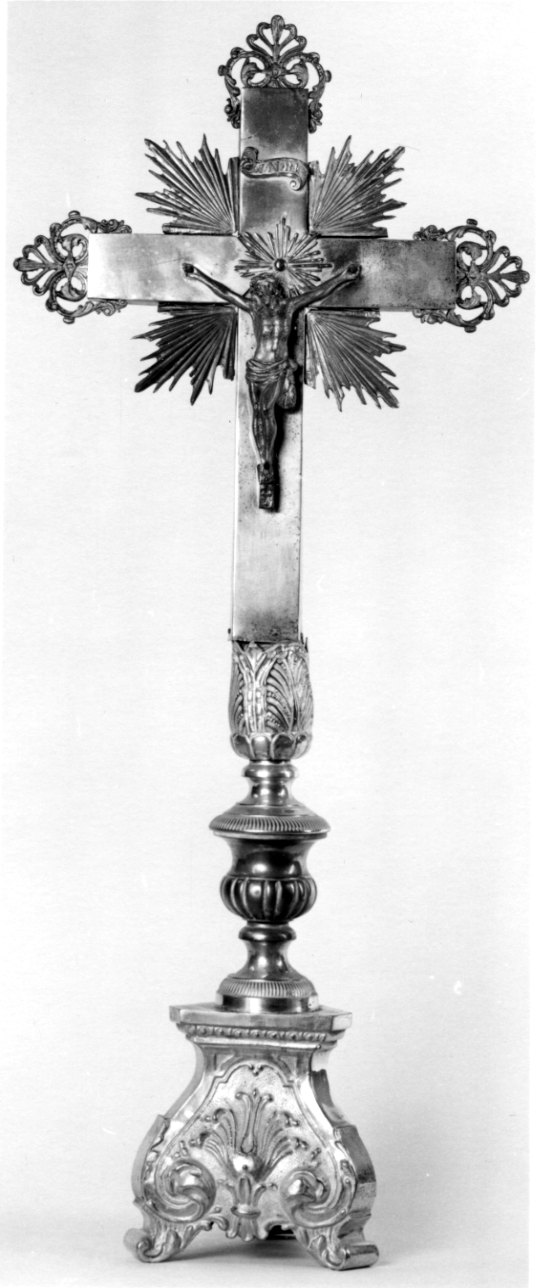 Cristo crocifisso (croce d'altare, opera isolata) - bottega lombardo-piemontese (seconda metà sec. XIX)