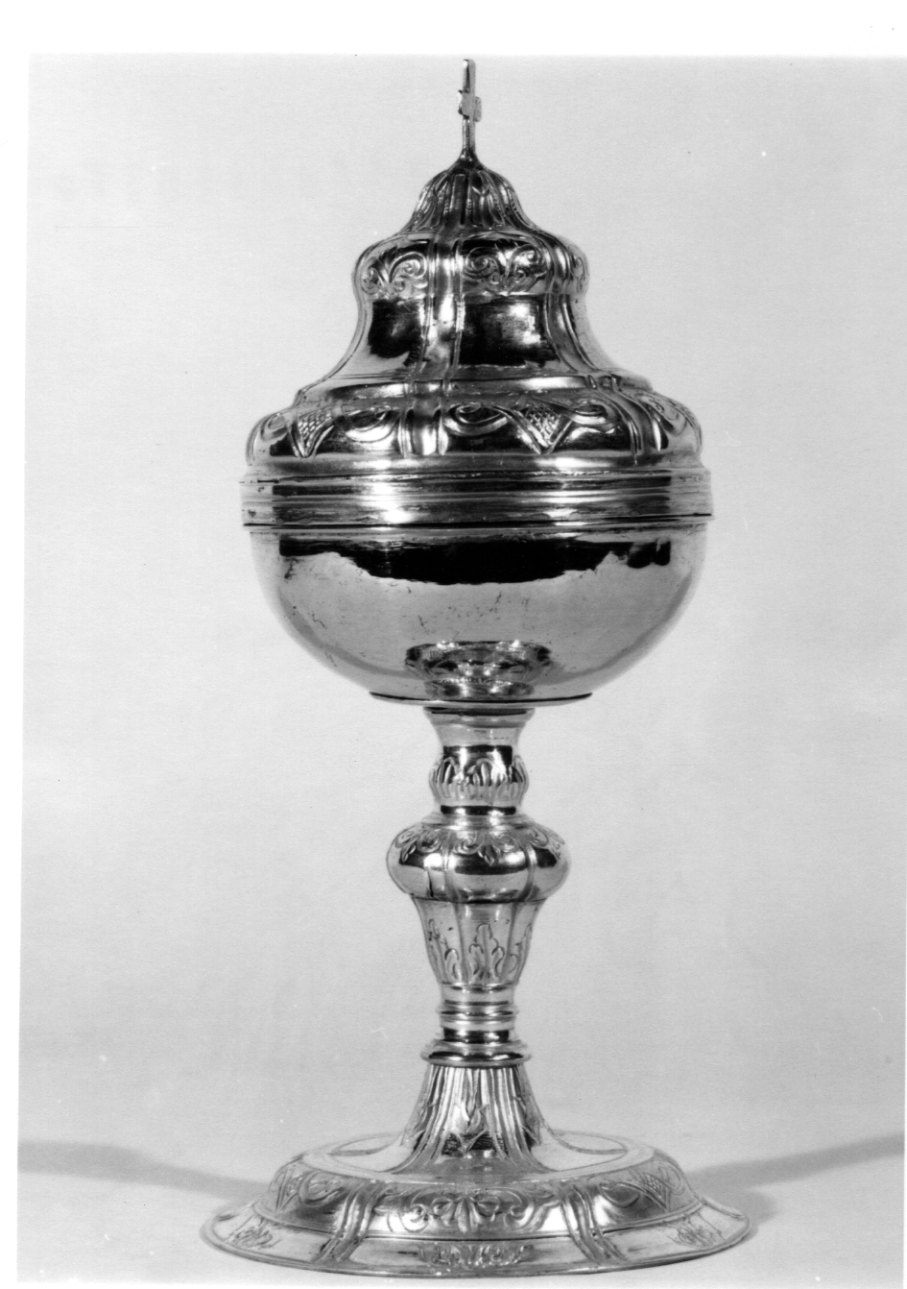 motivi decorativi vegetali (pisside, opera isolata) - bottega novarese (seconda metà sec. XVIII)