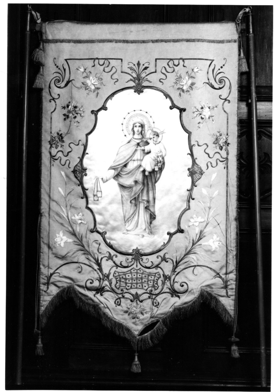 Madonna con Bambino (decorazione a ricamo) - manifattura lombarda (primo quarto sec. XX)