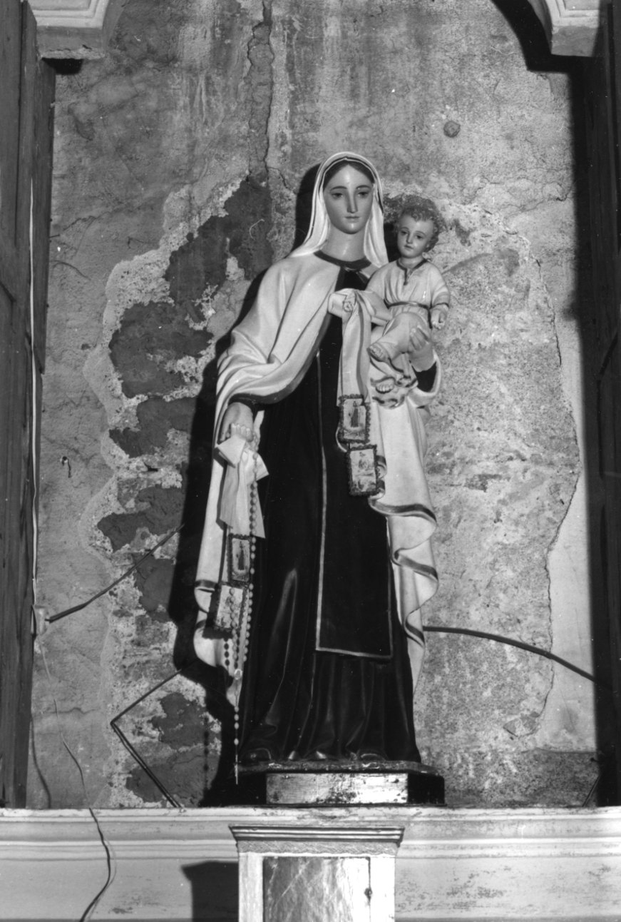 Madonna con Bambino (statua, opera isolata) - ambito novarese (prima metà sec. XX)