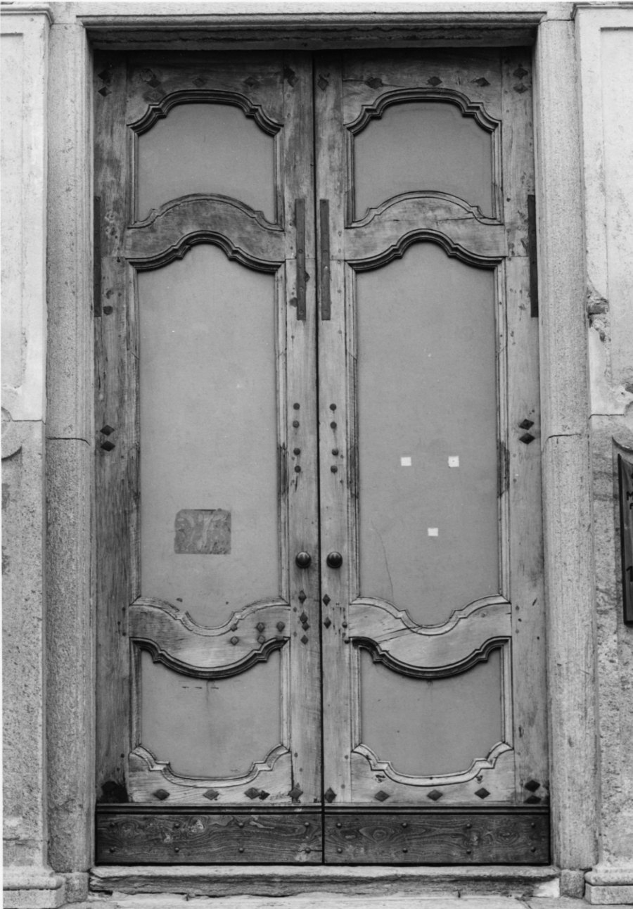 portone, opera isolata di Reviglio Carlo, Ferrero Giovanni (ultimo quarto sec. XIX)