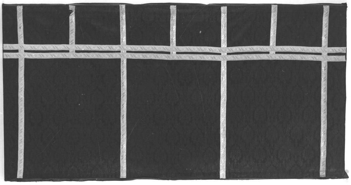 paliotto, opera isolata - manifattura italiana (fine/inizio secc. XIX/ XX)