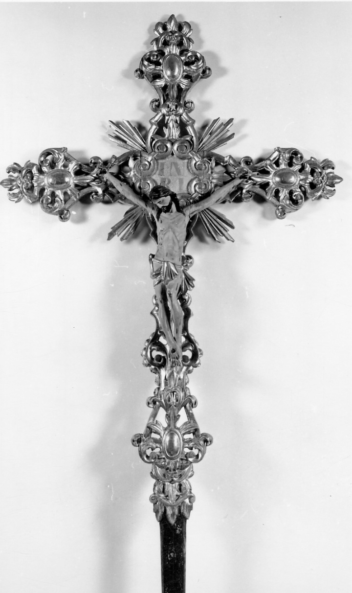 Cristo crocifisso (croce processionale, opera isolata) - ambito ossolano (prima metà sec. XVIII)