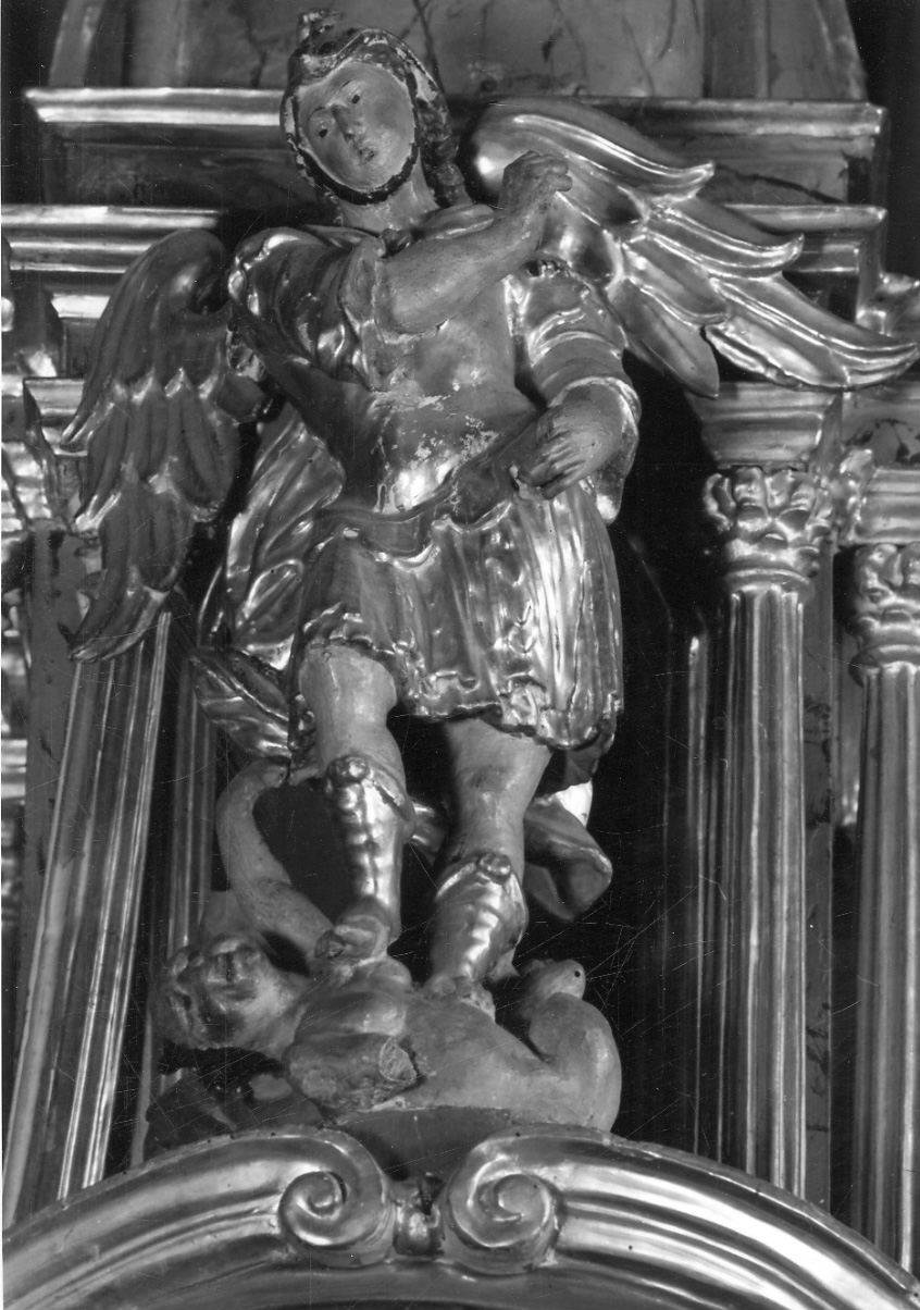 San Michele Arcangelo (statua, opera isolata) - ambito ossolano (sec. XVII)