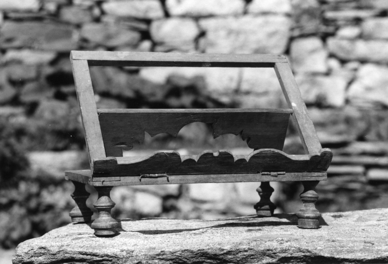 leggio d'altare, opera isolata - bottega della Val Formazza (prima metà sec. XIX)