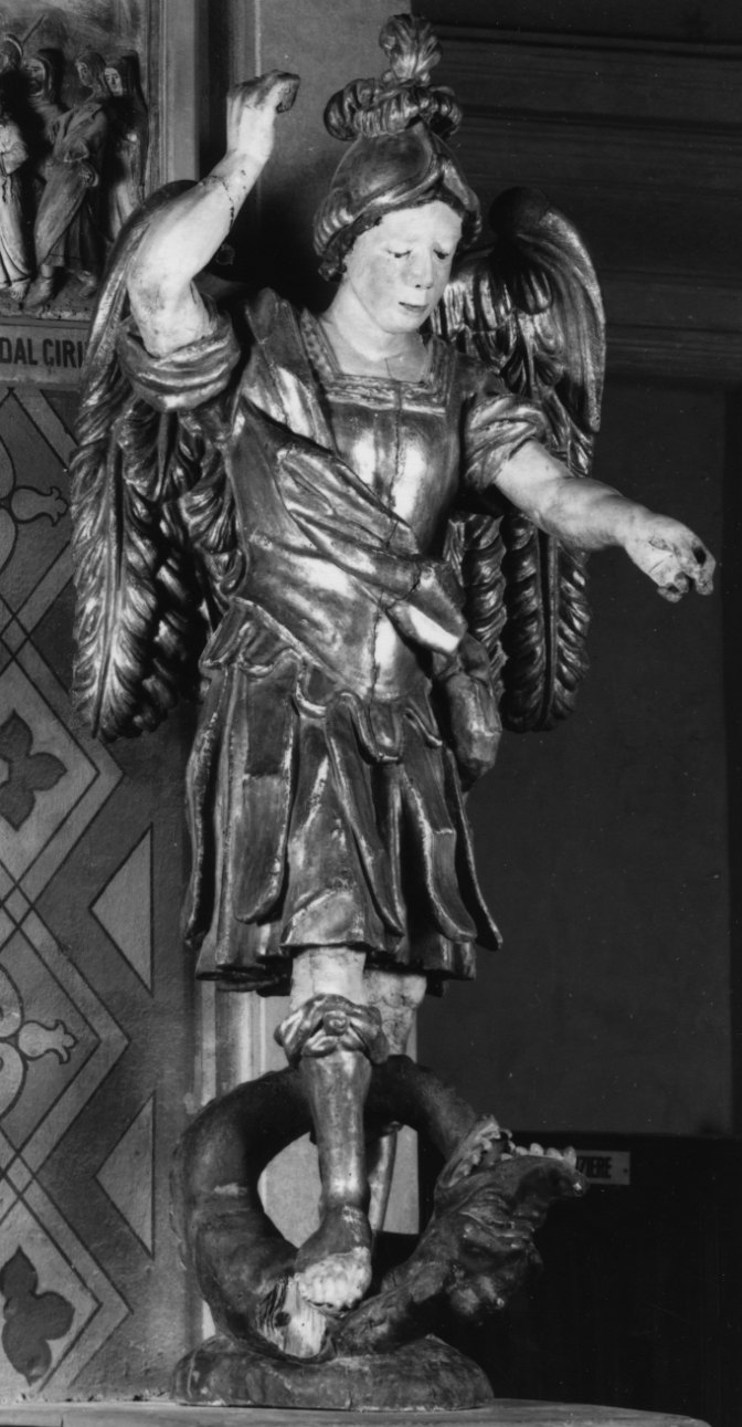 San Michele Arcangelo combatte il drago (scultura, opera isolata) - ambito della Valle di Susa (fine sec. XVIII)
