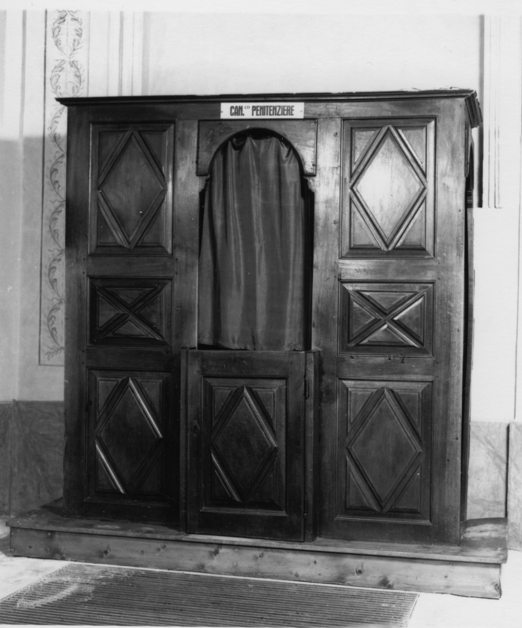 confessionale, opera isolata - bottega della Valle di Susa (sec. XVIII)