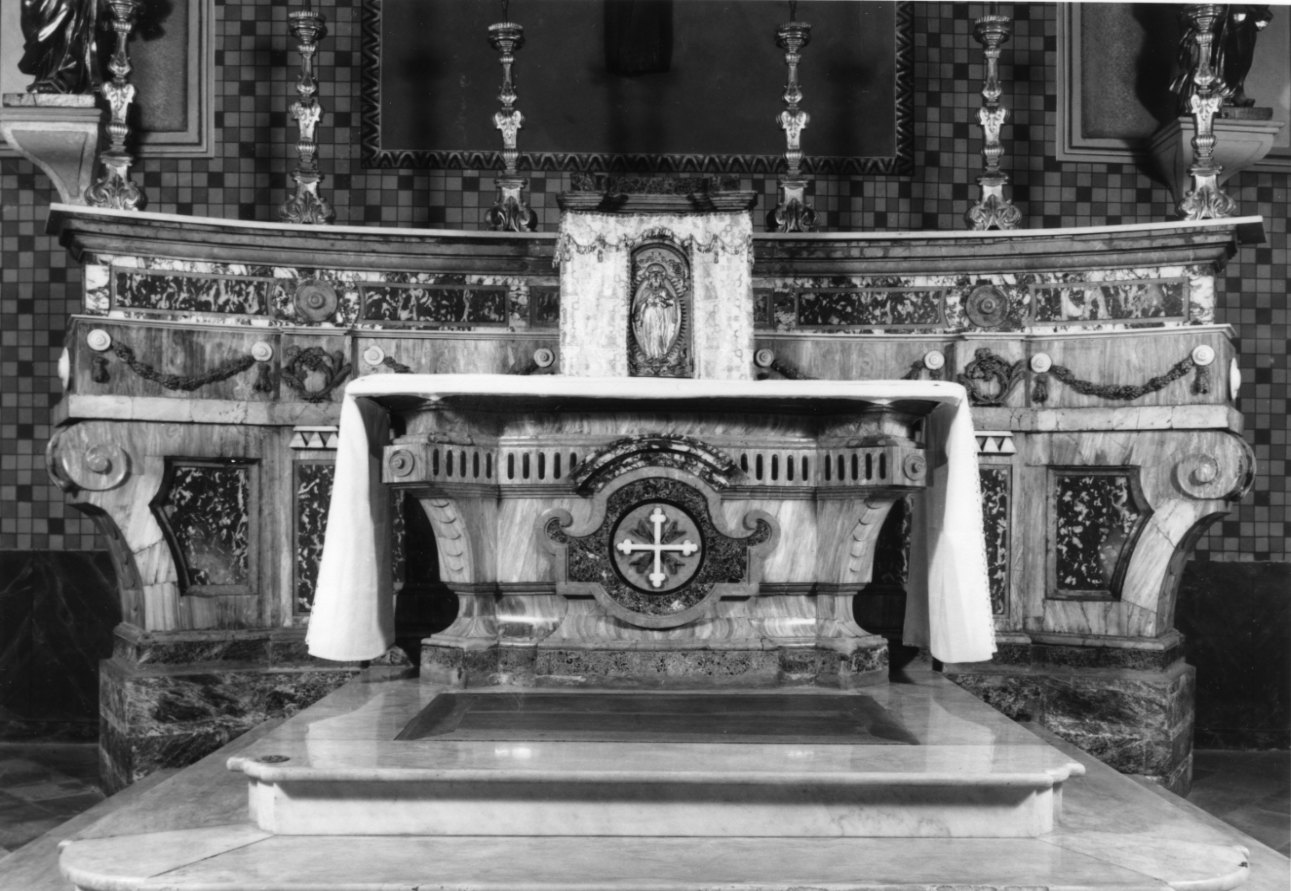 altare, opera isolata - ambito franco-piemontese (sec. XVIII)