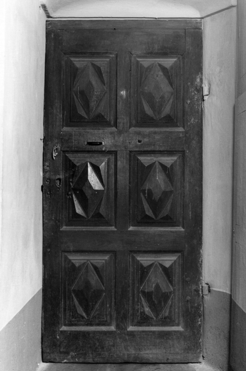 porta, opera isolata - bottega della Valle di Susa (sec. XVIII)