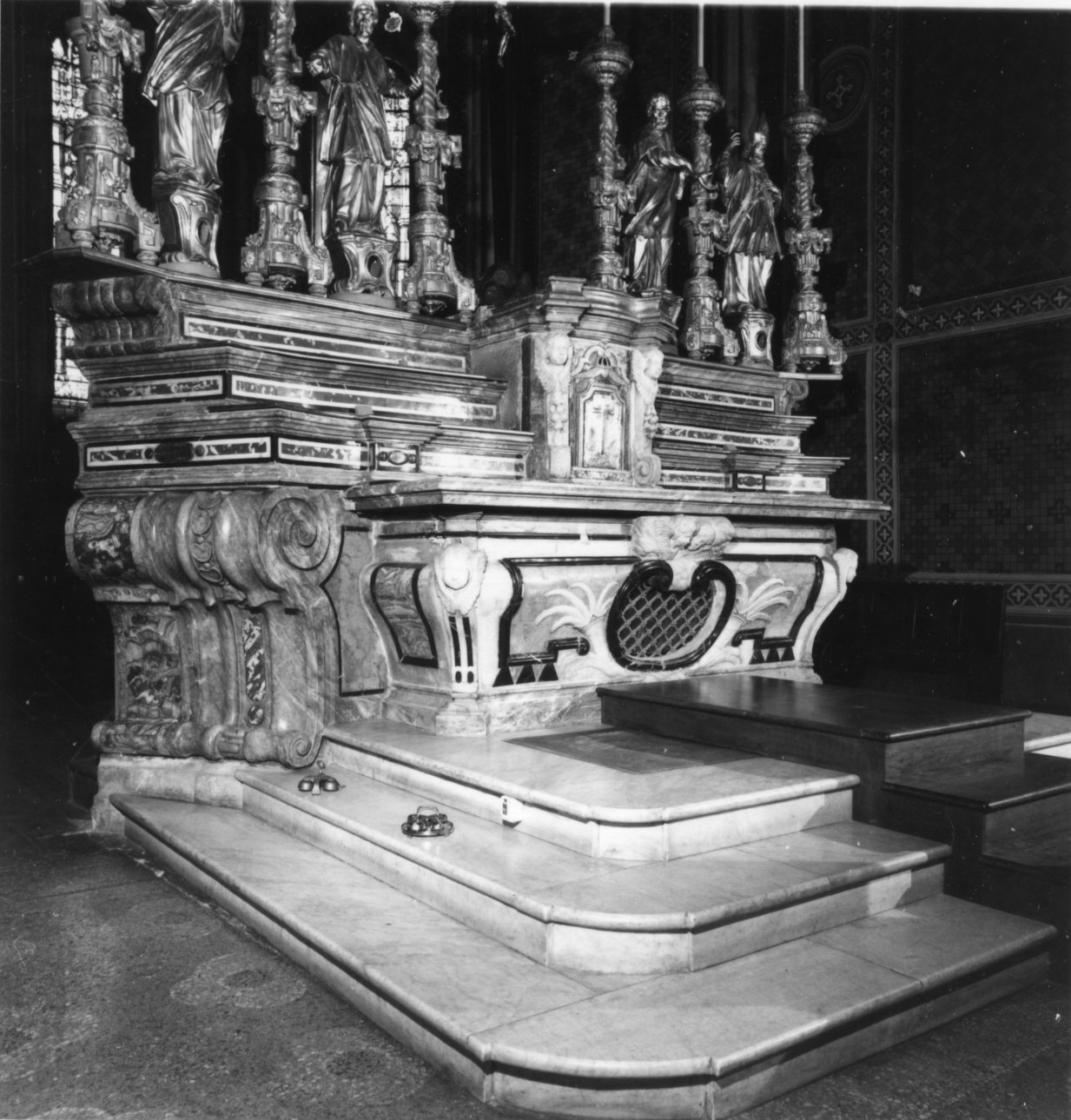 cherubini (altare maggiore, opera isolata) di Bertola Ignazio - bottega piemontese (primo quarto sec. XVIII)