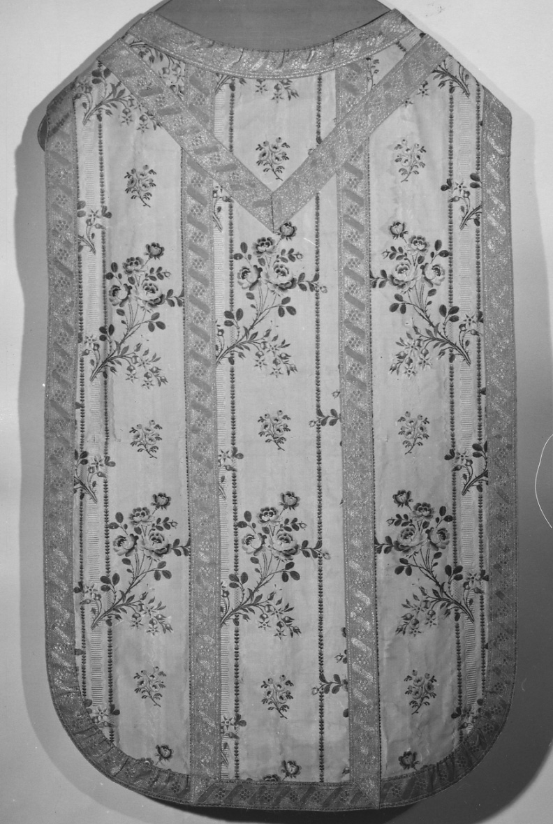 paramento liturgico, insieme - manifattura francese (terzo quarto sec. XVIII)