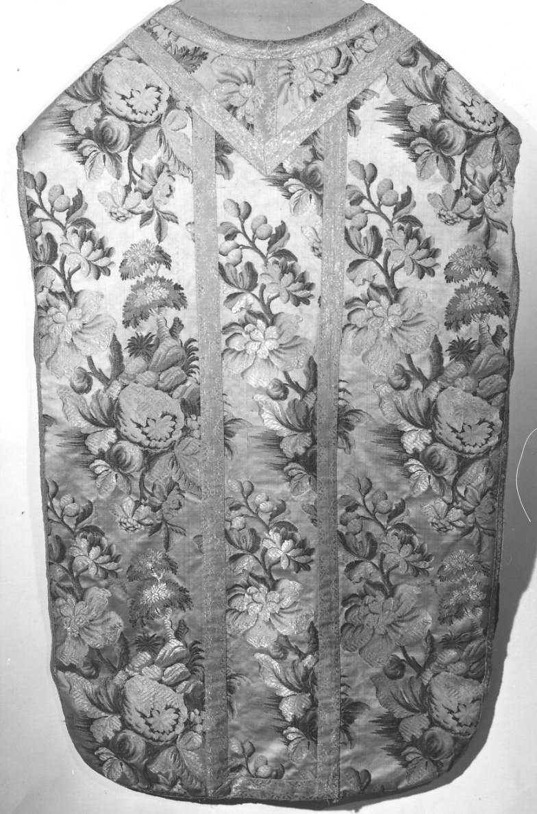 paramento liturgico, insieme - manifattura francese (secondo quarto sec. XVIII)