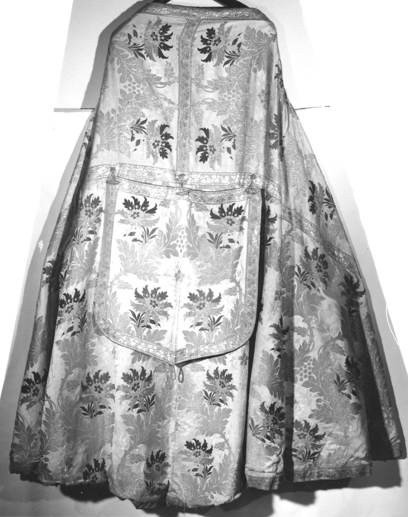 piviale, opera isolata - manifattura italiana (secondo quarto sec. XIX)