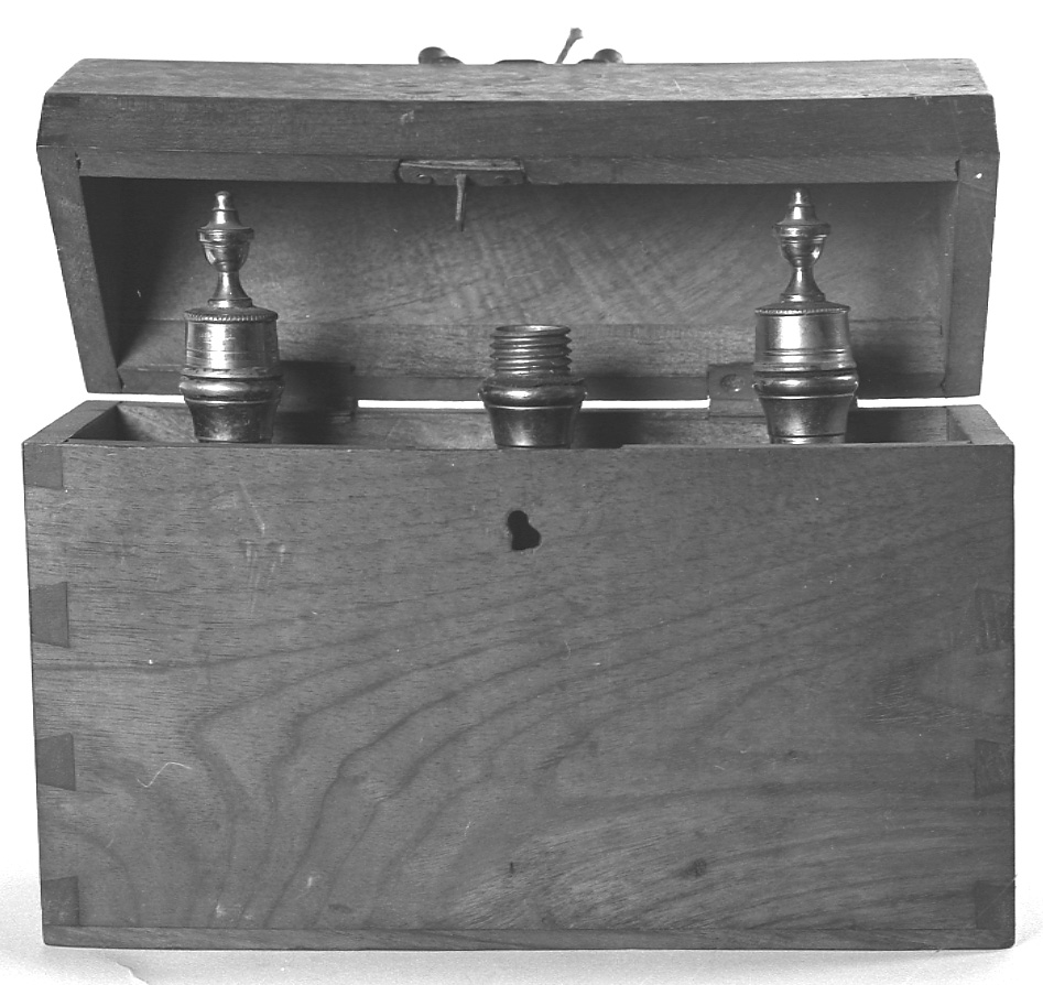 vasetti per oli santi, insieme - ambito piemontese (prima metà sec. XIX)