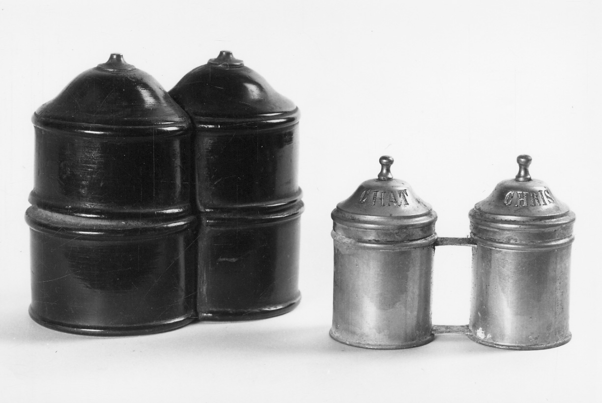 vasetti per oli santi, insieme - ambito piemontese (sec. XVIII)