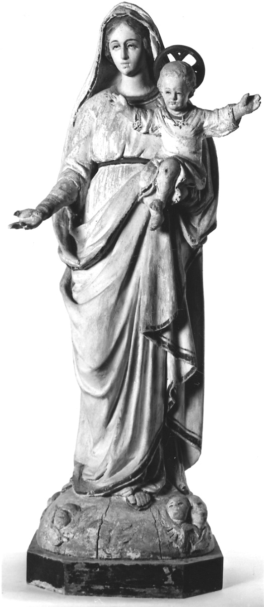 Madonna con Bambino (statua, opera isolata) - ambito italiano (secondo quarto sec. XX)