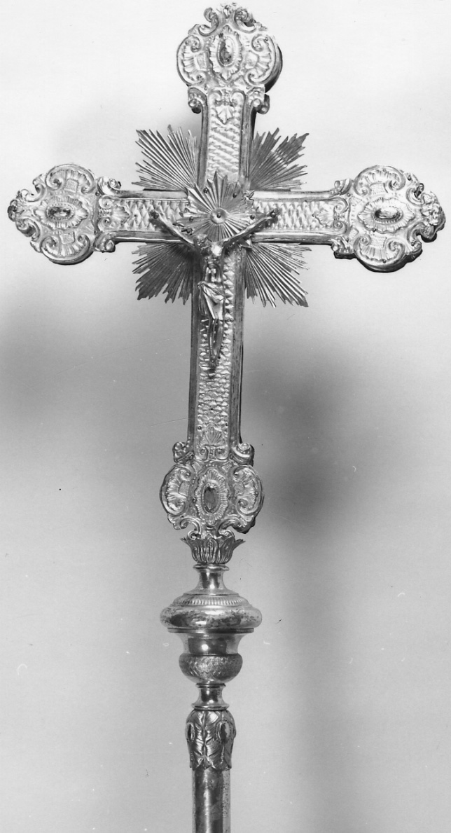 Cristo crocifisso (croce processionale, opera isolata) - ambito italiano (fine/inizio secc. XIX/ XX)