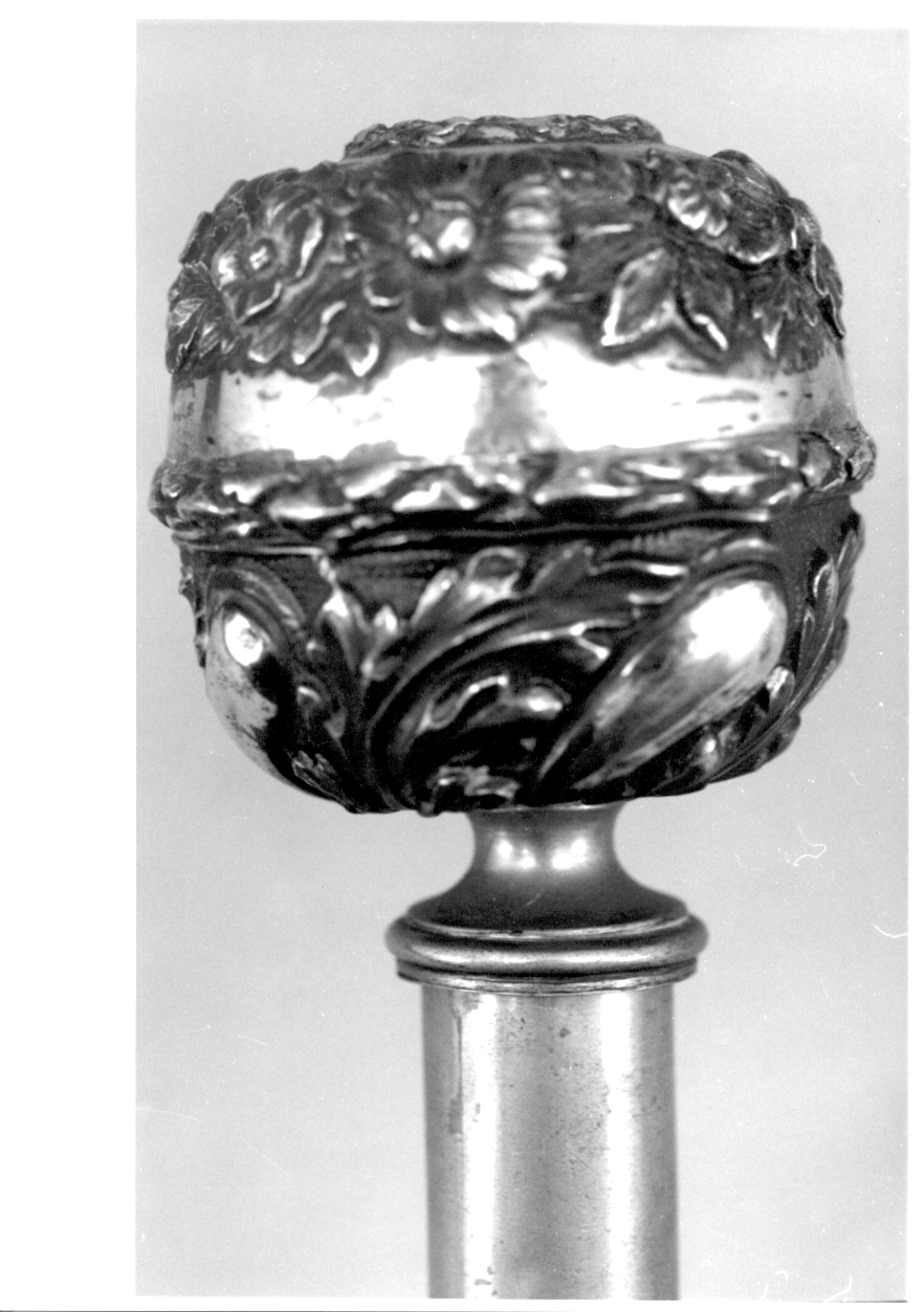 mazza processionale, opera isolata - bottega astigiana (prima metà sec. XVIII)