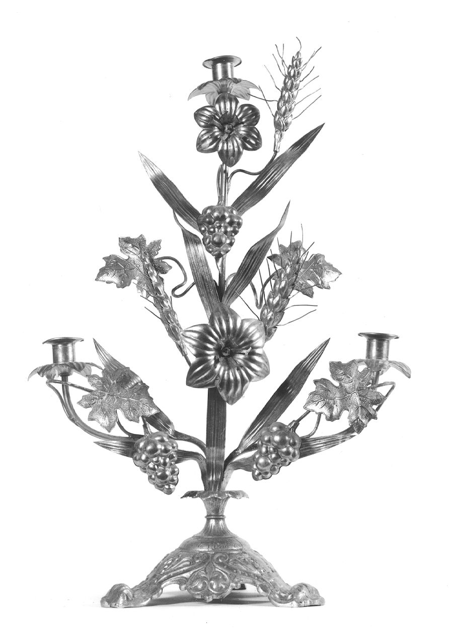 candeliere, opera isolata - bottega novarese (prima metà sec. XX)