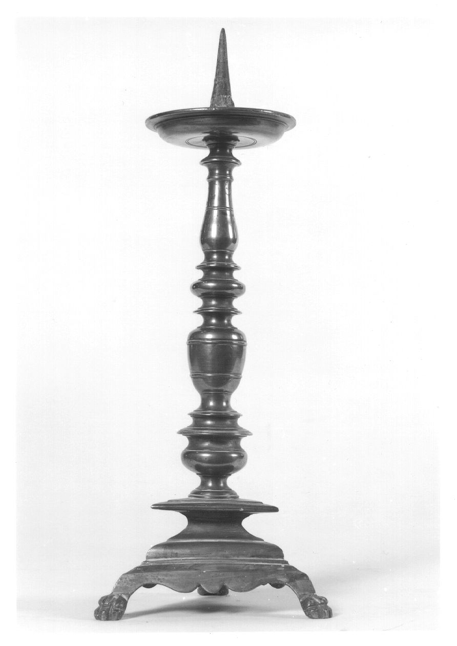 candeliere d'altare, opera isolata - ambito lombardo-novarese (sec. XVII)