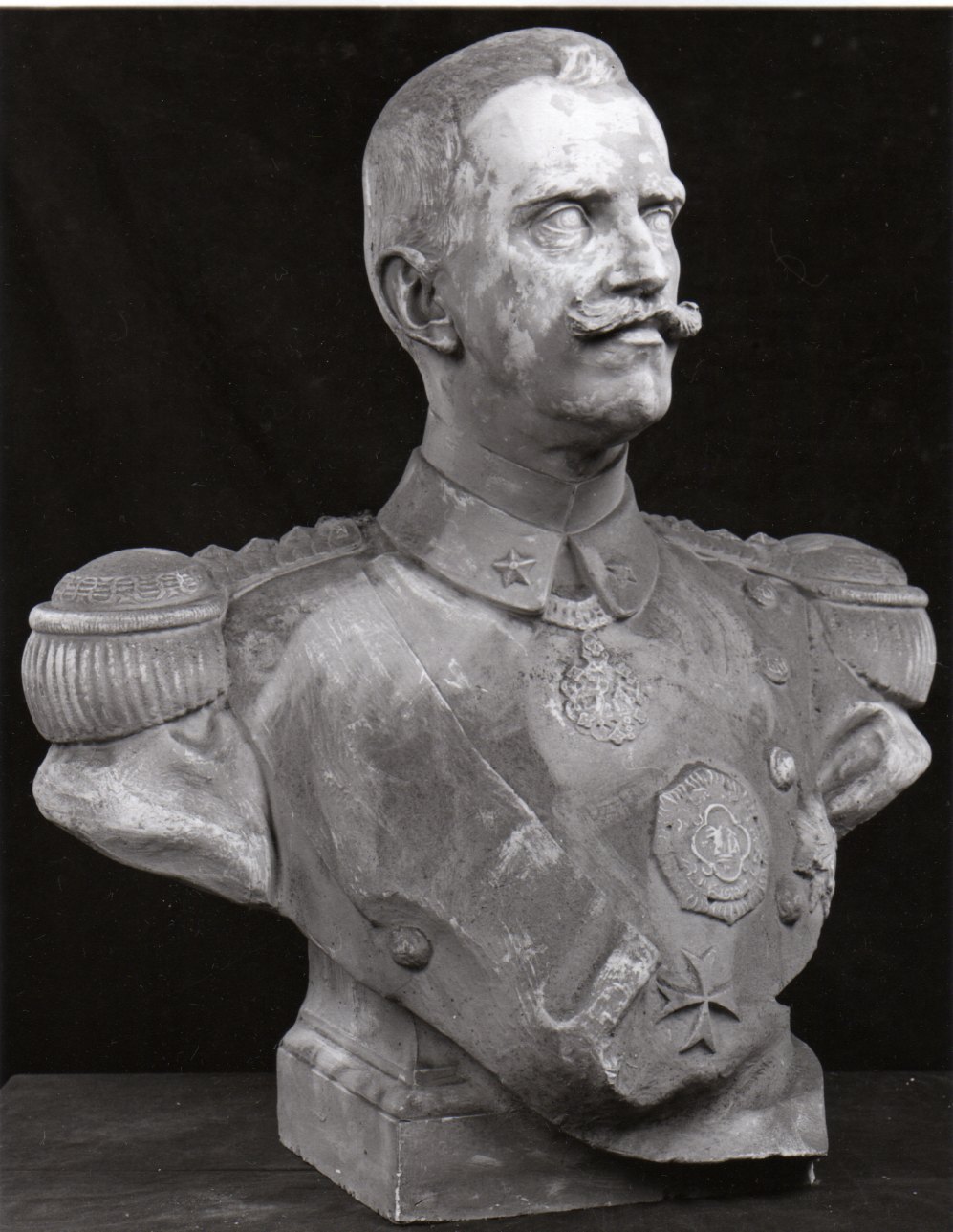 busto ritratto di Vittorio Amedeo III di Savoia (busto, opera isolata) - bottega piemontese (prima metà sec. XX)