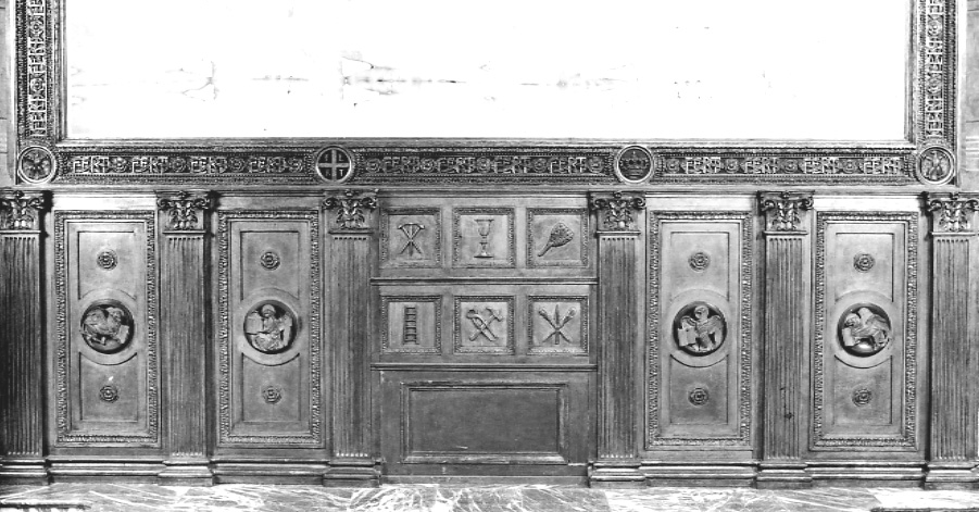 simboli dei Quattro evangelisti e simboli della passione (dossale, opera isolata) di Casanova Giulio, Rapelli, Marchisio (prima metà sec. XX)