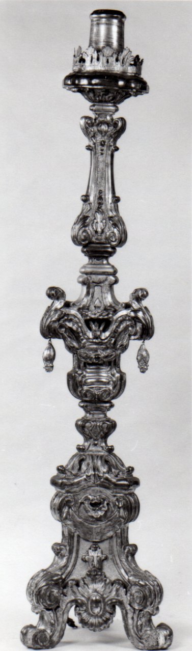 candeliere d'altare, serie - bottega piemontese (seconda metà sec. XVIII)
