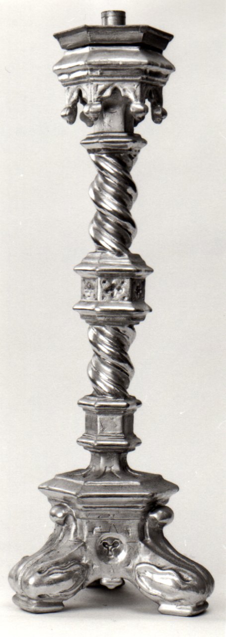 candeliere d'altare, serie - bottega piemontese (seconda metà sec. XVIII)