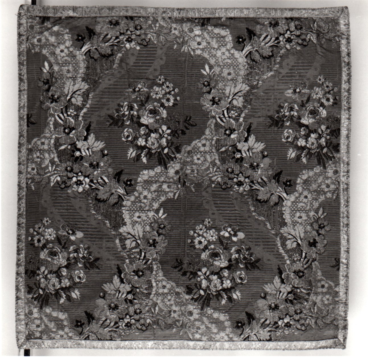 velo di calice, opera isolata - manifattura italiana (ultimo quarto sec. XVIII)