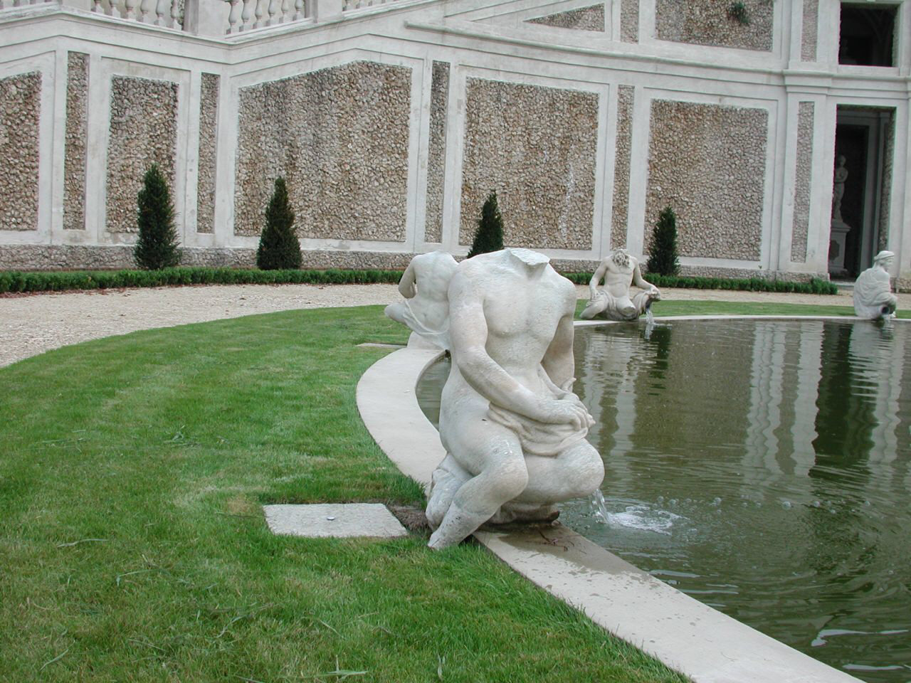 divinità fluviale (statua - da fontana, elemento d'insieme) di Casella Giovanni Battista, Quadri Bernardino, Solaro Martino, Bosso Giacomo Antonio, Musso Salvatore (sec. XVII)