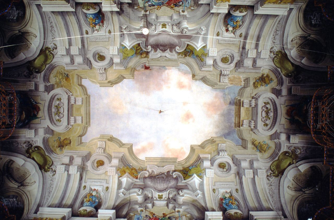 quadratura architettonica (decorazione pittorica, elemento d'insieme) di Dallamano Giuseppe (secondo quarto sec. XVIII)