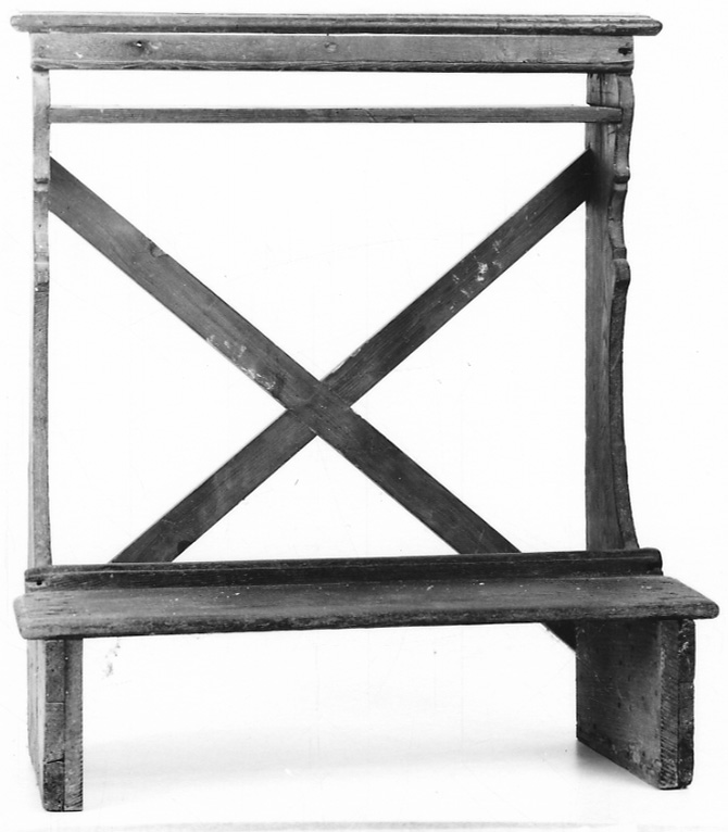 inginocchiatoio, opera isolata - bottega piemontese (seconda metà sec. XIX)
