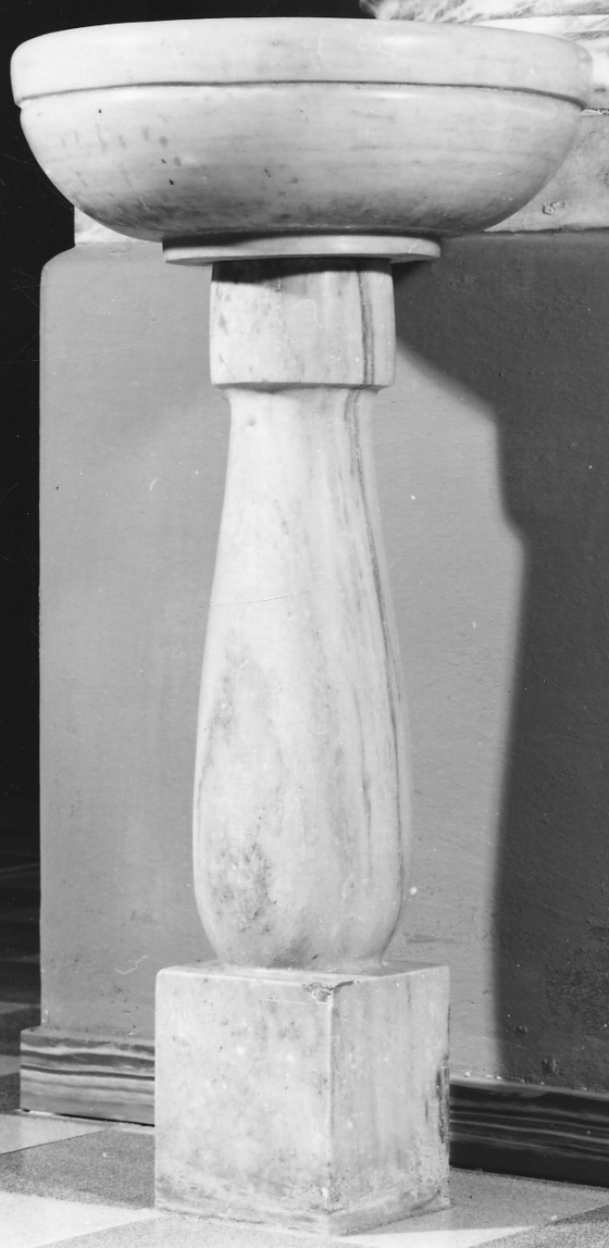 acquasantiera - a fusto, serie - bottega monregalese (ultimo quarto sec. XIX)