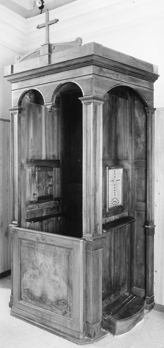 confessionale, opera isolata - ambito piemontese (prima metà sec. XX)