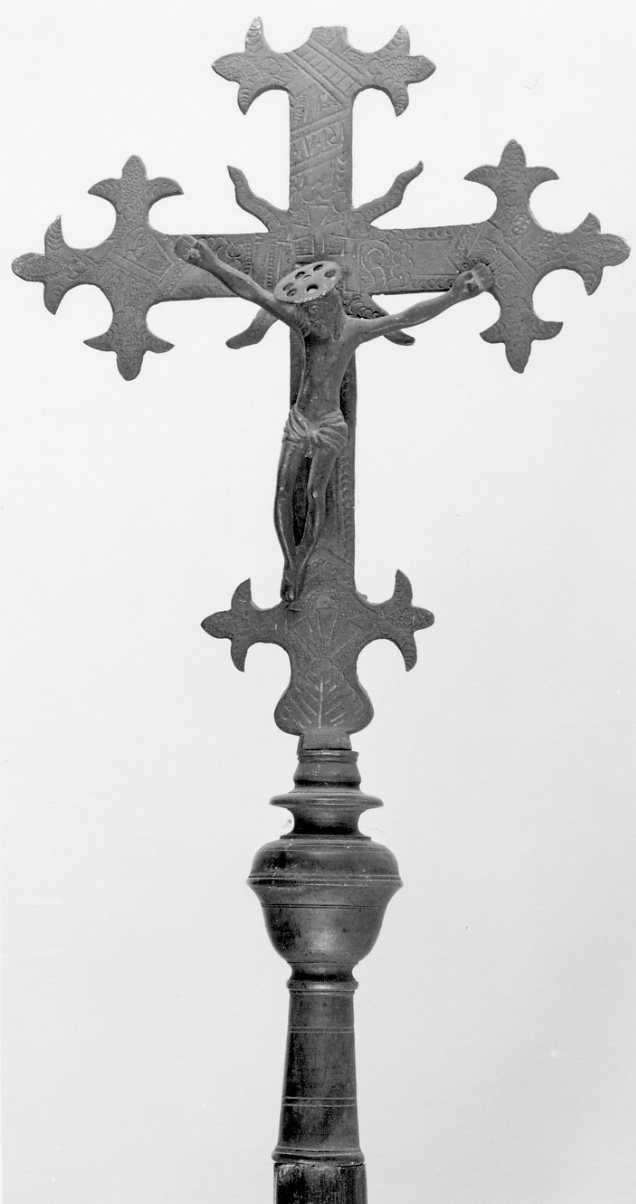 Cristo crocifisso (croce processionale, opera isolata) - produzione piemontese (prima metà sec. XX)