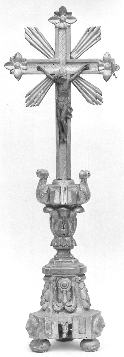 Cristo crocifisso (croce d'altare, opera isolata) - bottega piemontese (secc. XVIII/ XIX)