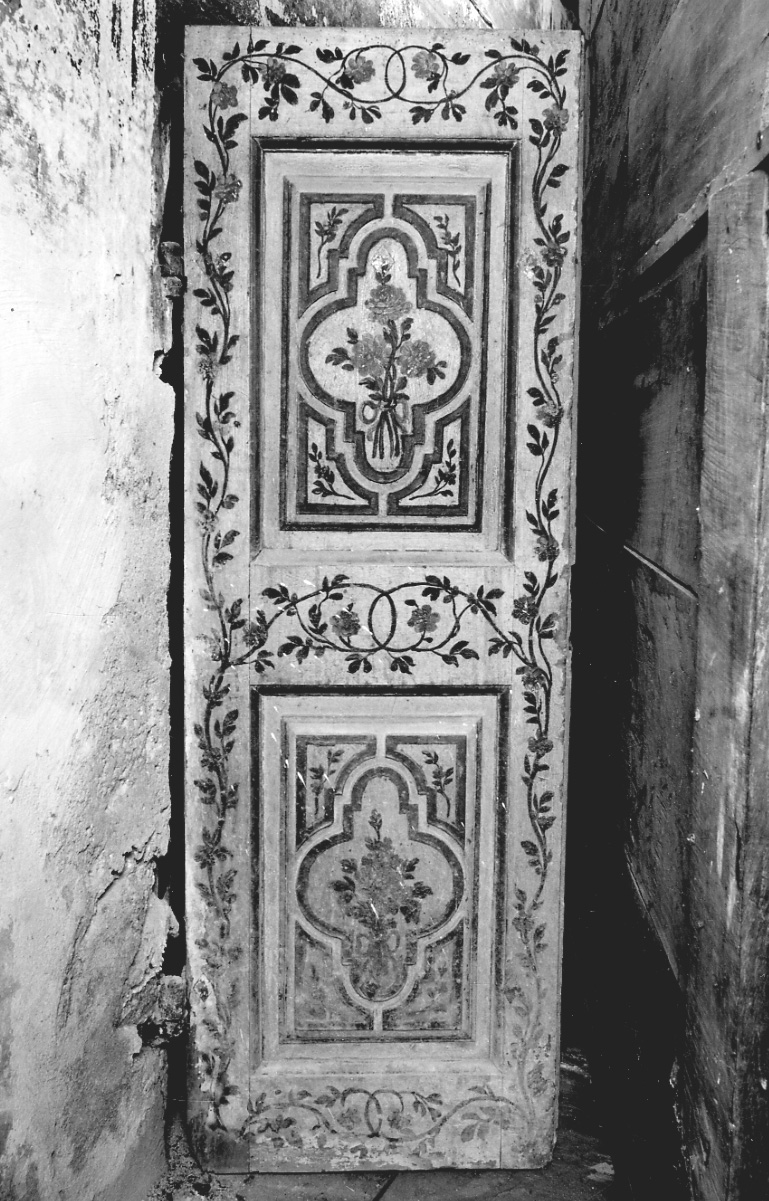 motivi decorativi floreali (porta - a due battenti, opera isolata) - ambito piemontese (inizio sec. XVIII)