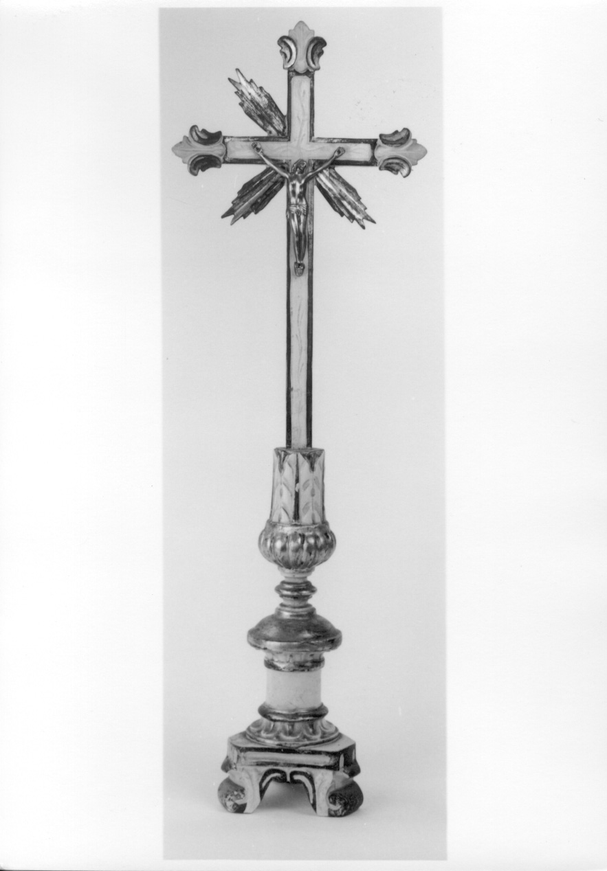 Cristo crocifisso (croce d'altare, elemento d'insieme) - ambito piemontese (secondo quarto sec. XIX)