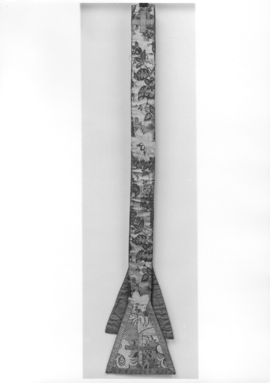 paramento liturgico, insieme - manifattura italiana (?) (prima metà sec. XVIII)