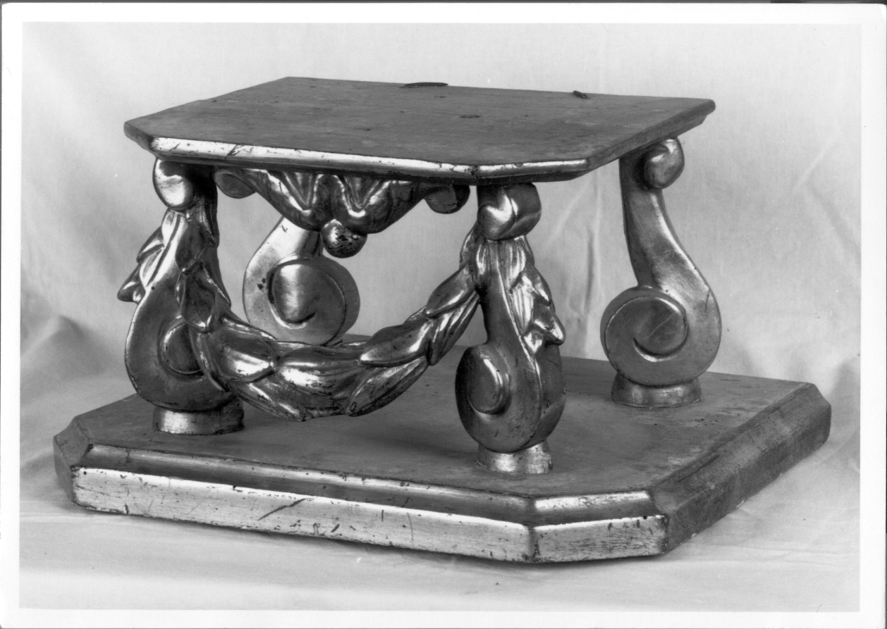 base, serie - bottega piemontese (seconda metà sec. XIX)