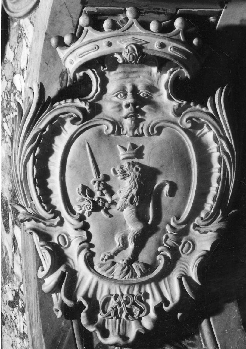 stemma gentilizio della famiglia Burotti di Scagnello (rilievo, serie) di Quadrone Giovanni Maria - ambito lombardo (terzo quarto sec. XVIII)