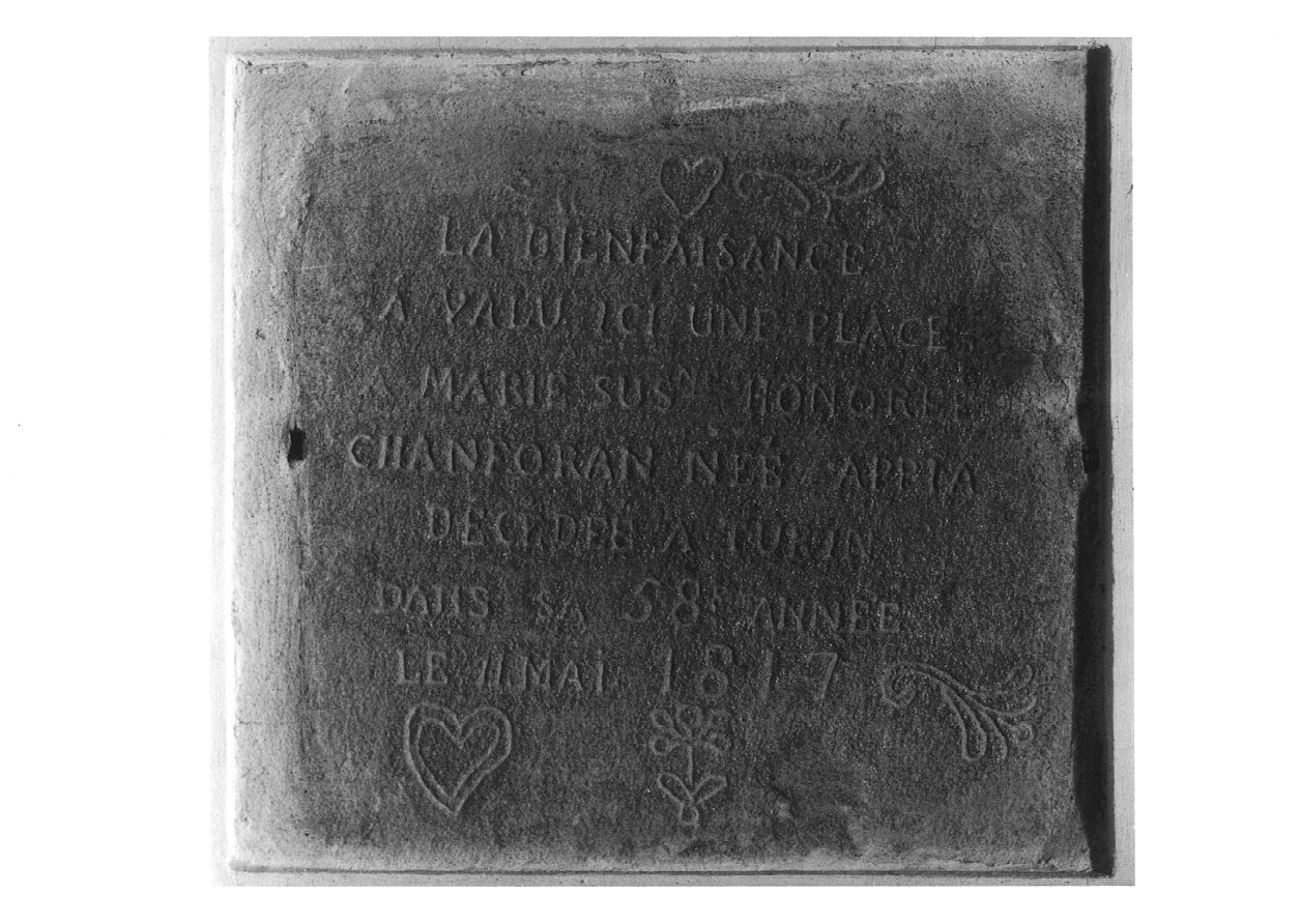 lapide tombale, opera isolata - ambito piemontese (primo quarto sec. XIX)