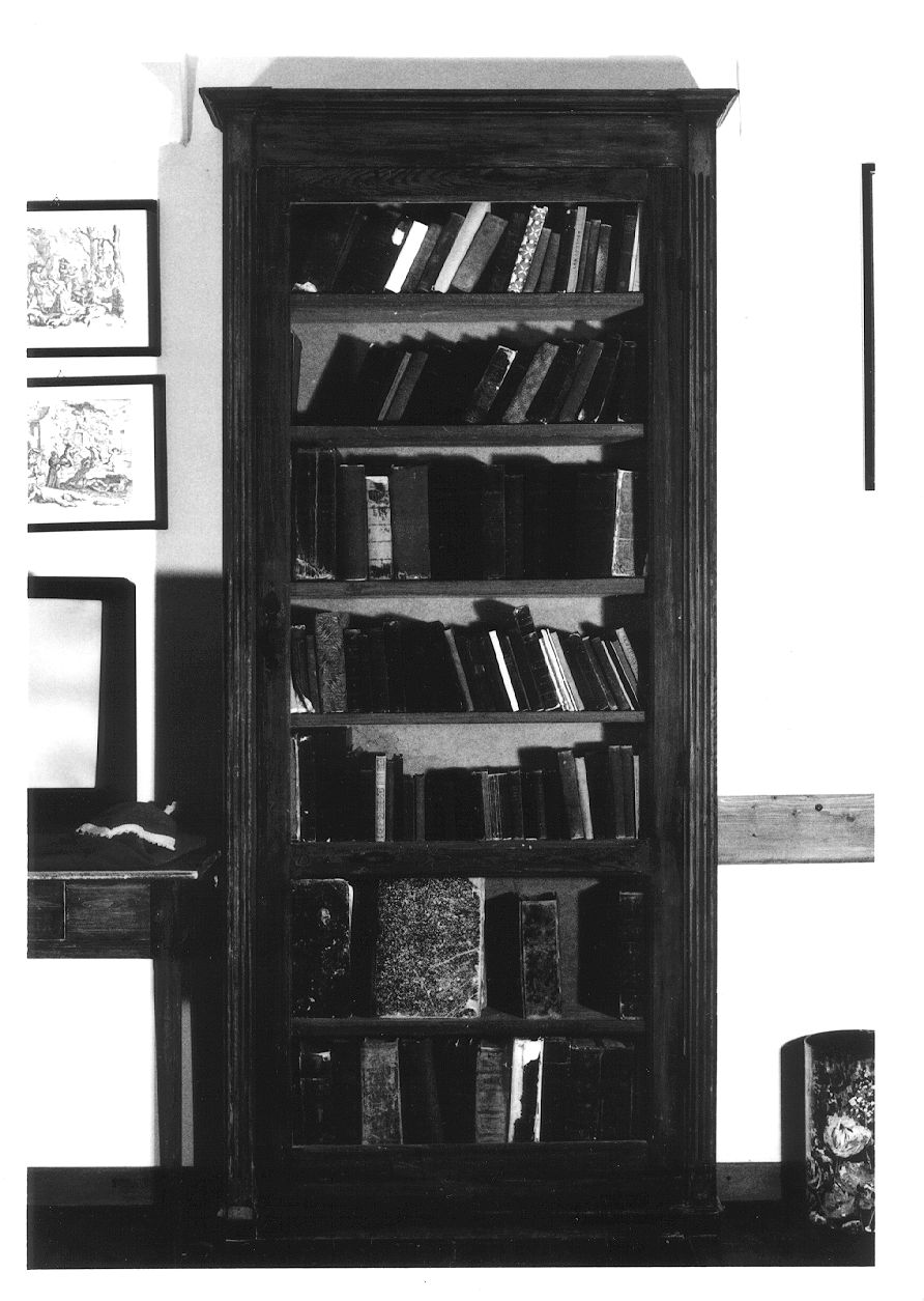 libreria, opera isolata - bottega piemontese (fine/inizio secc. XIX/ XX)