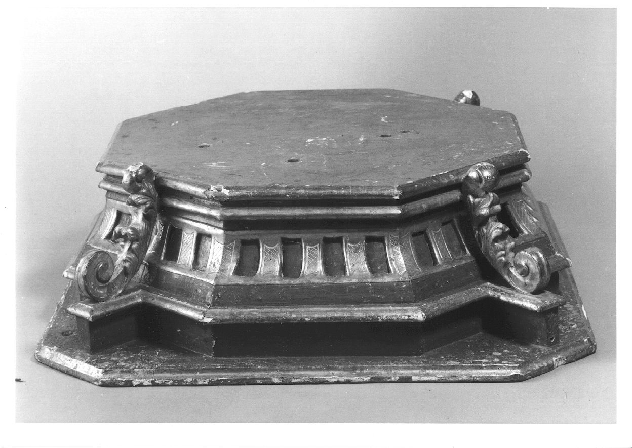 piedistallo di statua, opera isolata - bottega piemontese (metà sec. XIX)